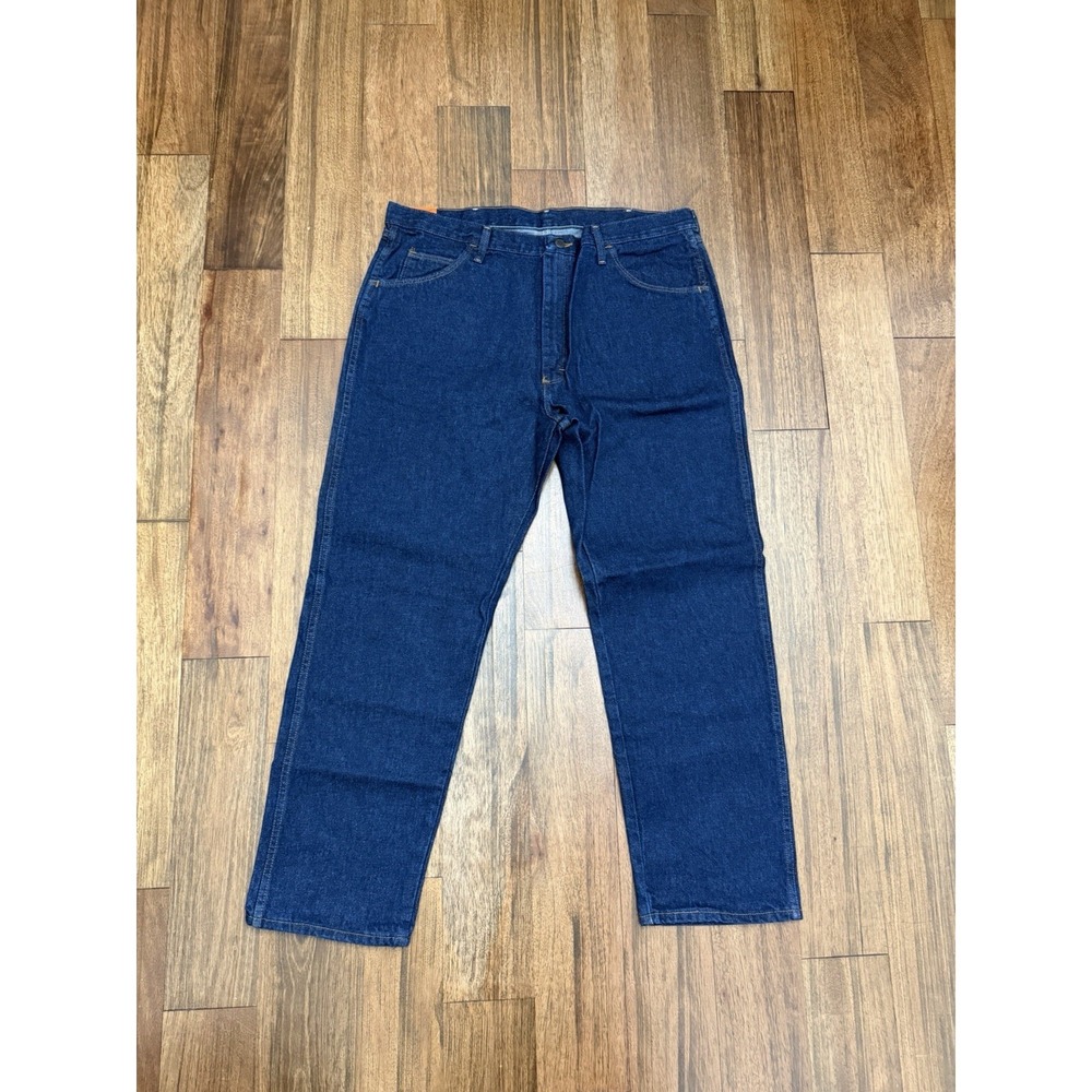 NWT Mens Rustler Regular Fit Straight Leg Xtra Rugged size 40x30